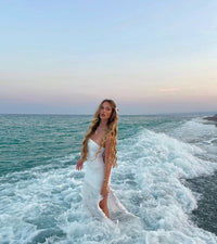 Chloé B.